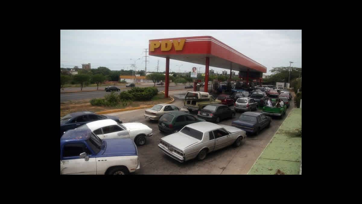 O Combustível Limitado Da Venezuela É De Qualidade Tão Ruim Que Está Causando Danos CATASTRÓFICOS Ao Motor