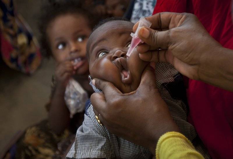 ONU é Forçada A Admitir Que Vacina Financiada Por Gates Está Causando Surto De Pólio Na África