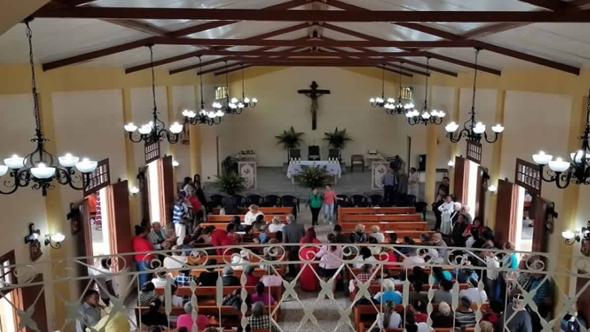 Autoridades Cubanas Destroem Igreja E Prendem Pastor Que Filmou Demolição