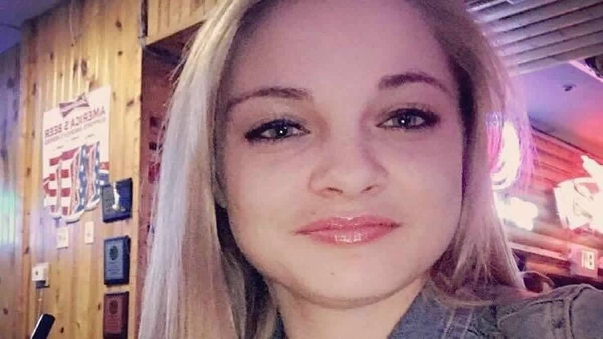 Enfermeira De 28 Anos Morre Cinco Dias Após Receber A Segunda Dose De Pfizer