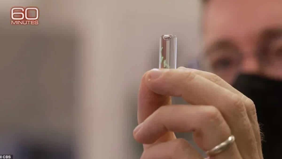 Cientistas Do Pentágono Criaram Um Microchip Para O Corpo Que Detecta COVID Sem Quaisquer Sintomas