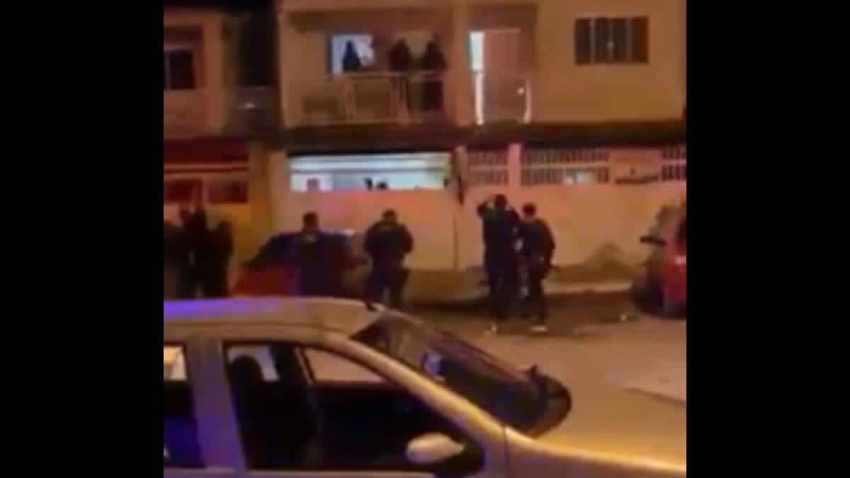 Homem Atira Cadeira Em PMs Durante Festa Clandestina
