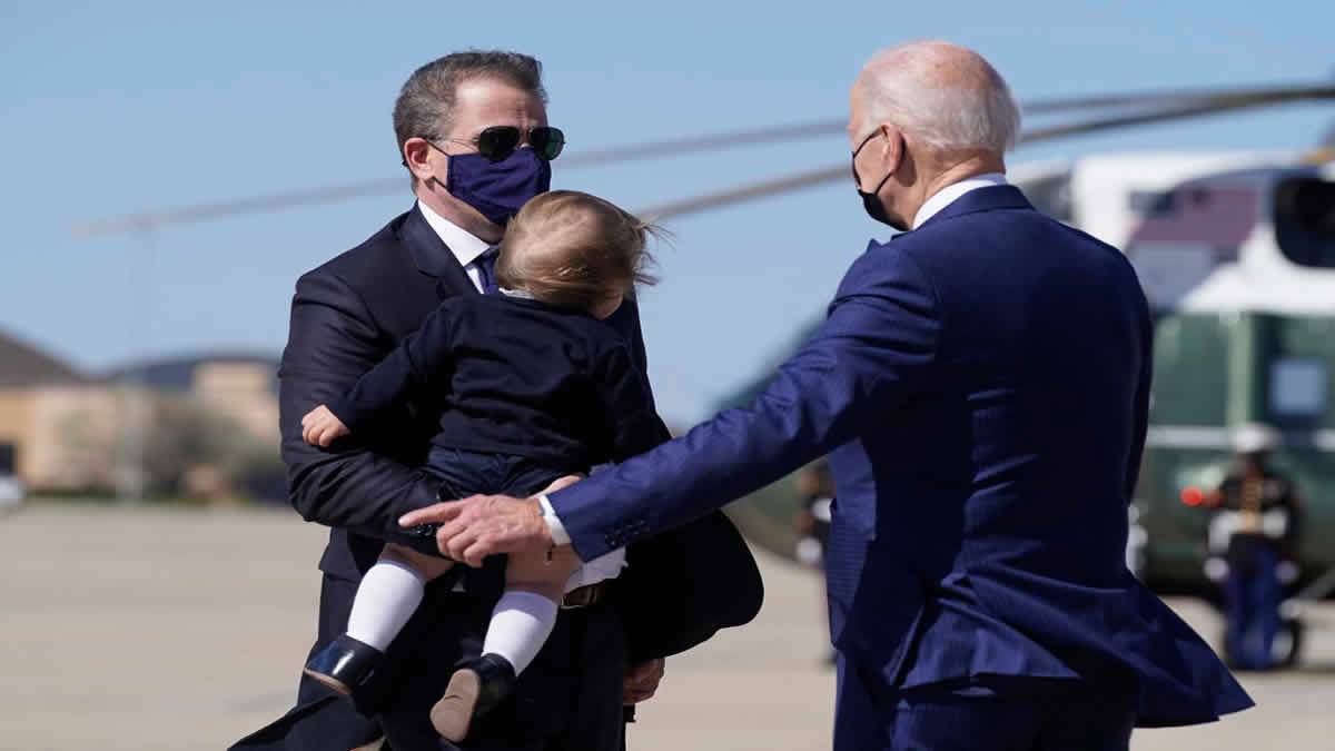 Hunter Biden Convenceu O Pai A Apoiar Publicamente Seu Relacionamento Com A Viúva Do Irmão