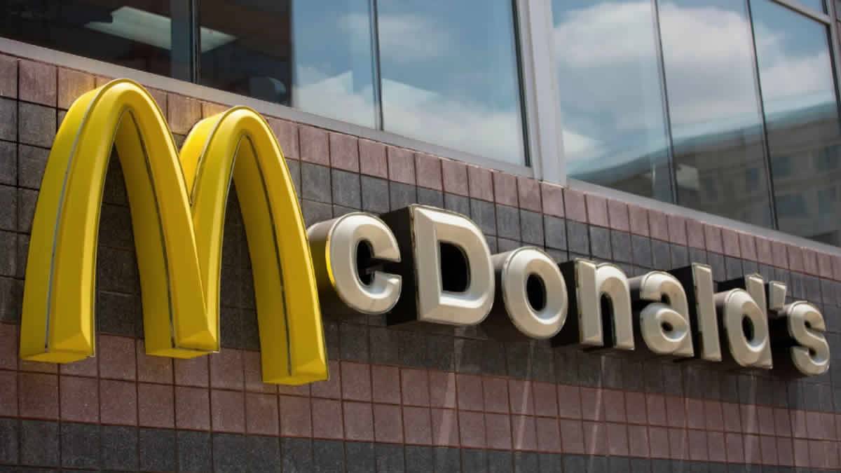 O McDonald's Agora Exigirá Treinamento Contra Assédio E Discriminação Em Todos Os Restaurantes