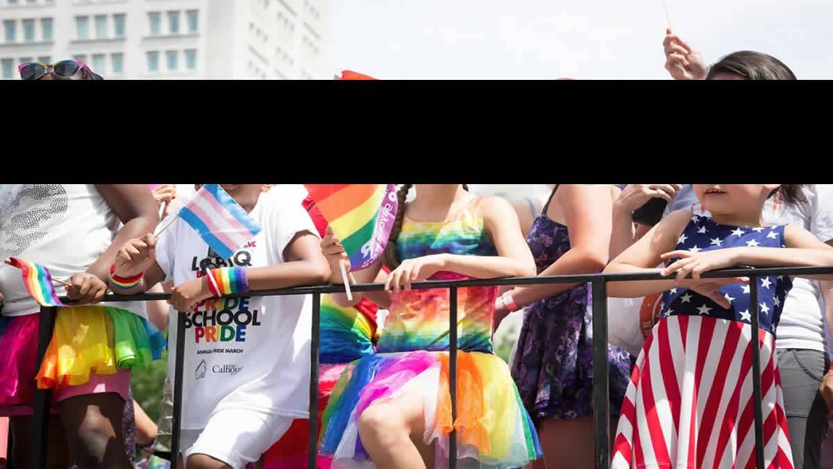 Professores Argumentam Que A Educação Sexual LGBTQ Deve Começar Cedo, Antes Que 'Valores Tradicionais' Se Tornem 'Mais Profundamente Enraizados'