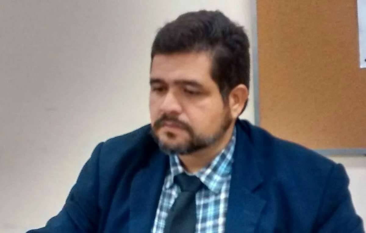 Morre Professor Que Incitou Fuzilamento De Bolsonaristas