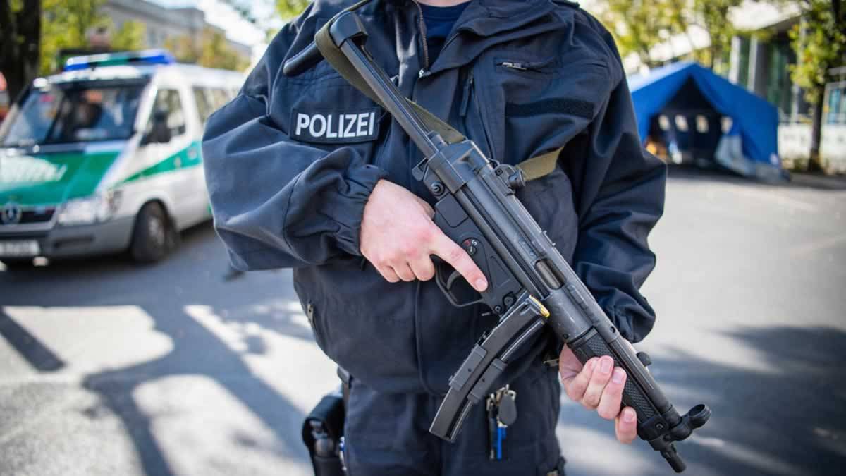 Polícia Alemã Detém Plataforma De Pornografia Infantil Com 400.000 Usuários Em Todo O Mundo