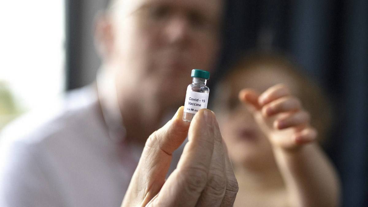 Médico Dá O Alarme Após Efeitos Colaterais Da Vacinação Infantil Contra COVID 19