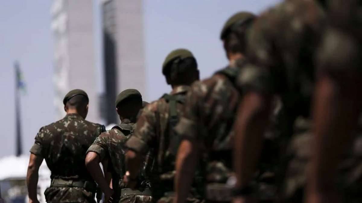 Militares Prometem Reação Mais Dura Caso Ataques Da CPI Continuem