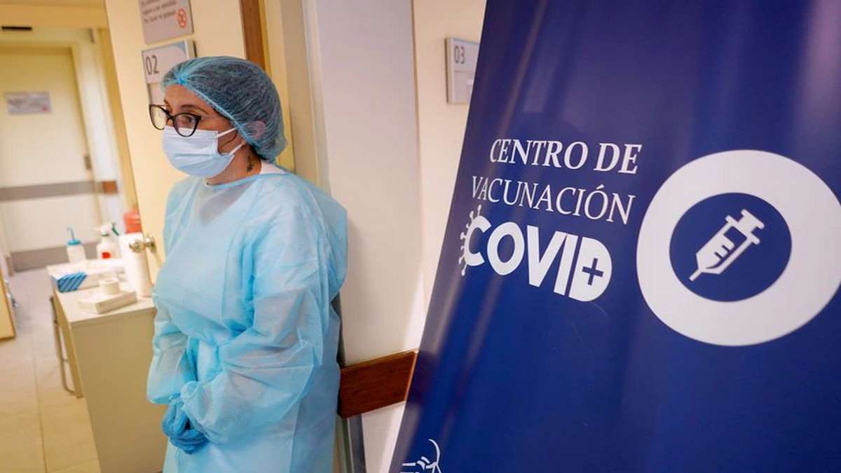 O Uruguai Quer Aplicar Uma Dose Extra Da Vacina Pfizer Para Aqueles Que Receberam CoronaVac