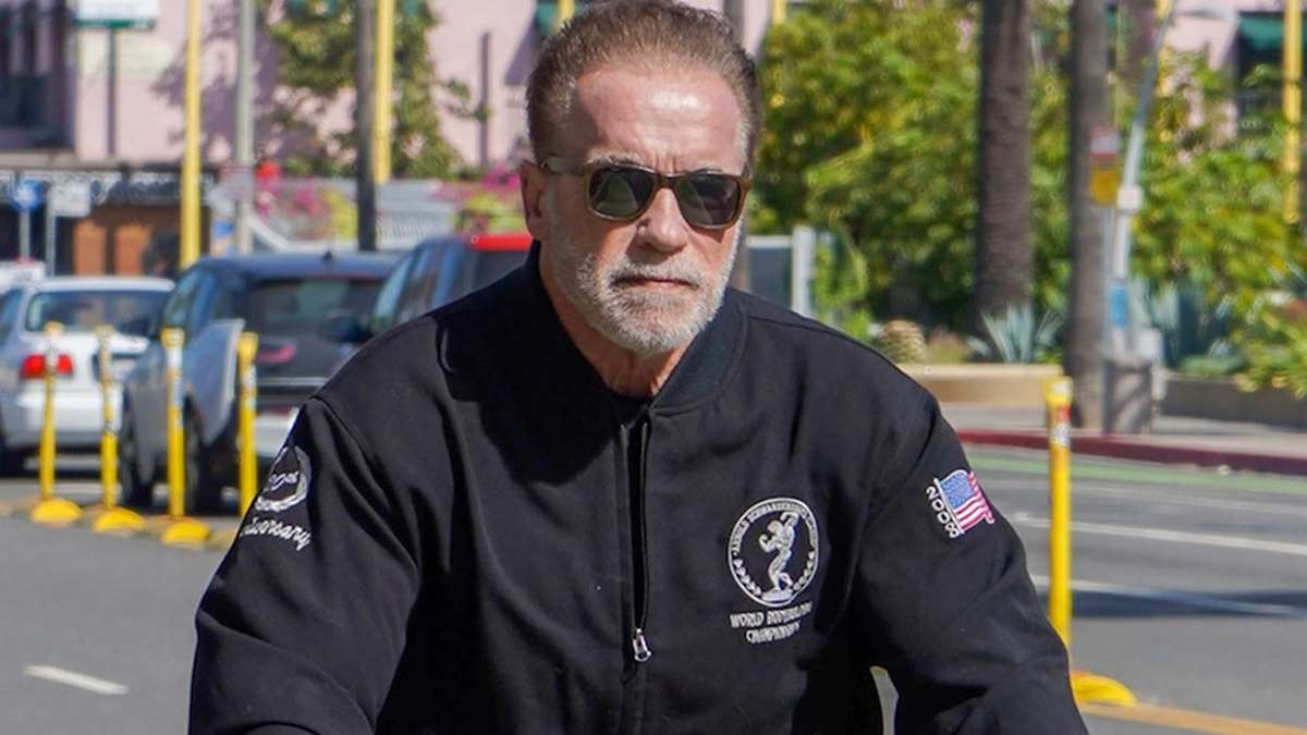 Schwarzenegger Sobre Quem Não Usa Máscara