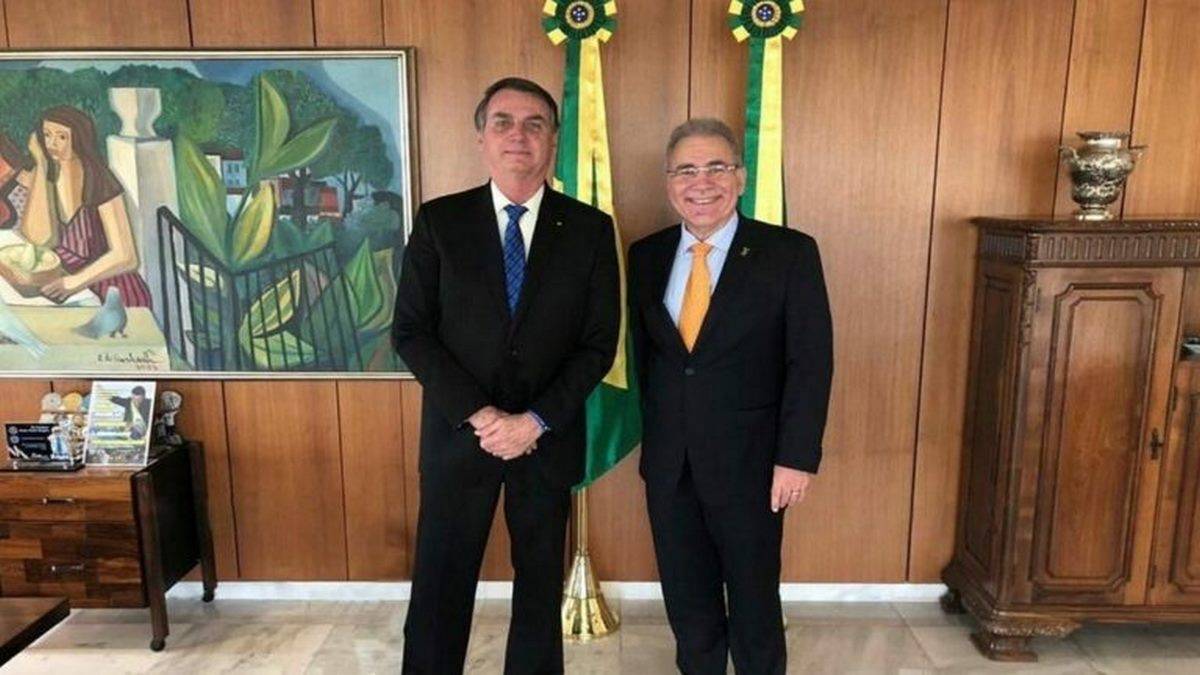 Presidente Jair Bolsonaro E O Ministro Da Saúde, Marcelo Queiroga