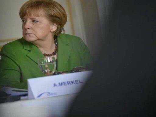 Angela Merkel, Chanceler Da Alemanha, Classificou A Situação Como 'dramática' No País