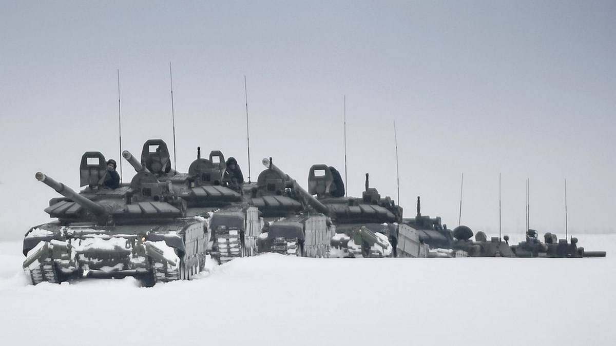 Tanques Durante Um Exercício Na Região Russa De Nizhny Novgorod, Março De 2021
