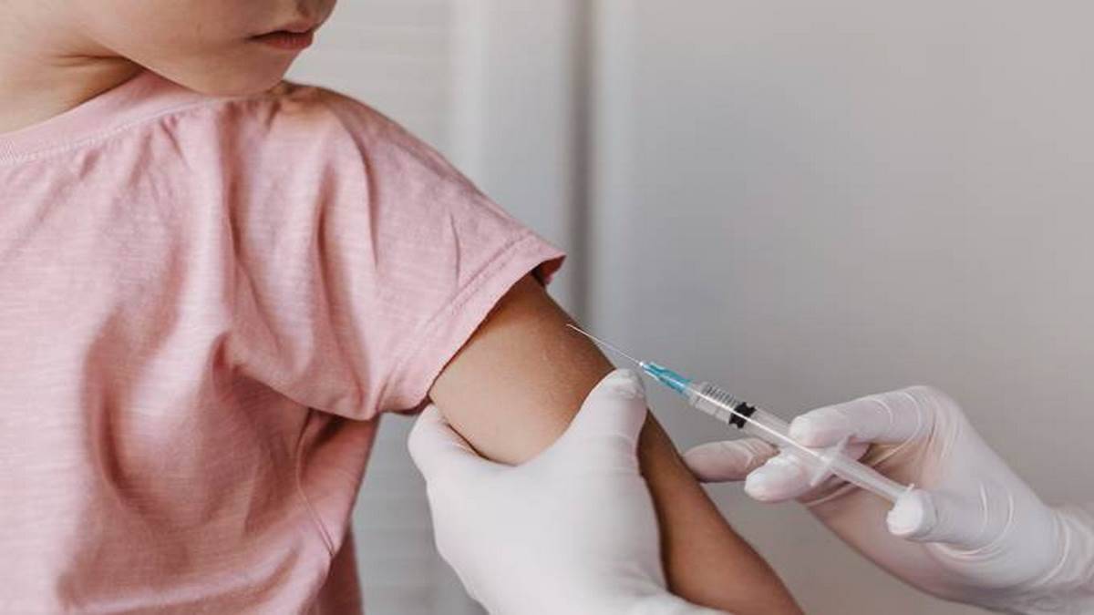 Imunização Infantil Contra A Covid 19 Deve Começar No Início De Janeiro Foto Freepik