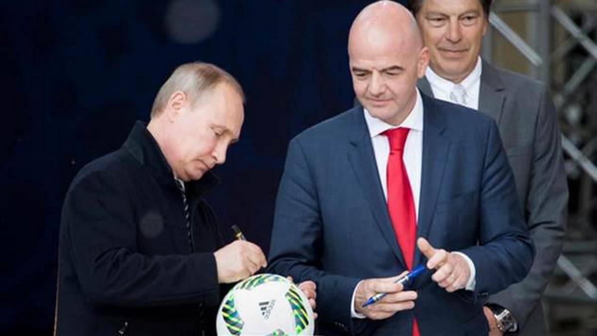 Vladimir Putin E Presidente Da Fifa