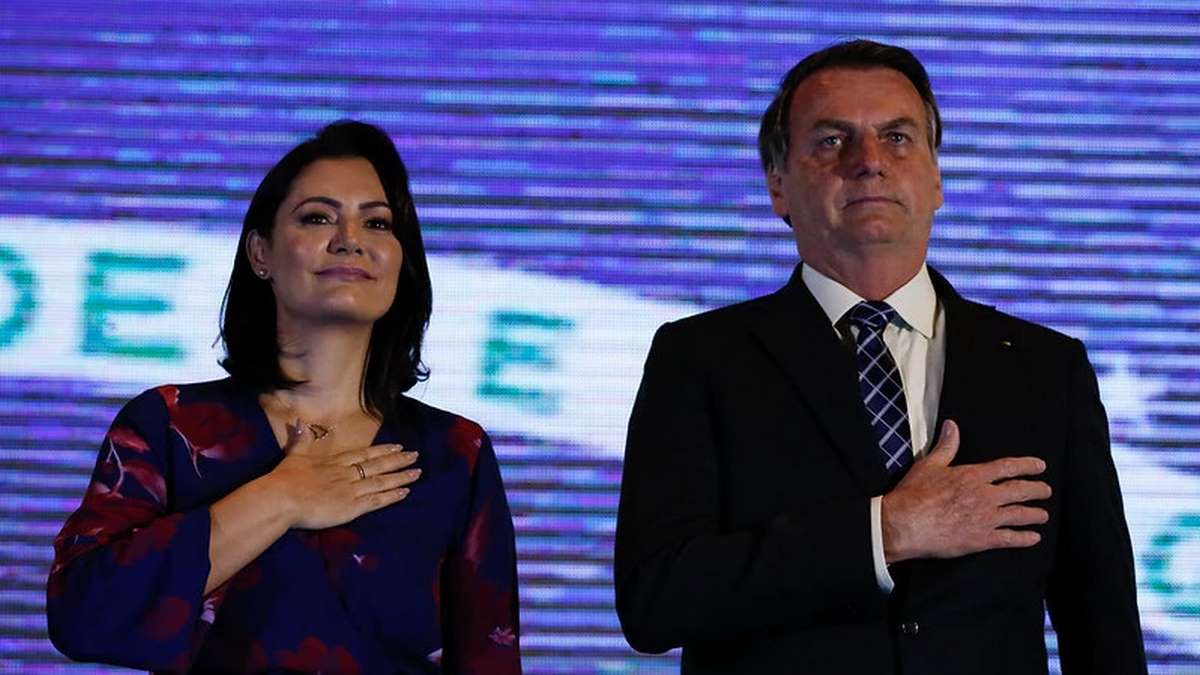 Primeira Dama Michelle Bolsonaro E O Presidente Jair Bolsonaro Foto PRCarolina Antunes