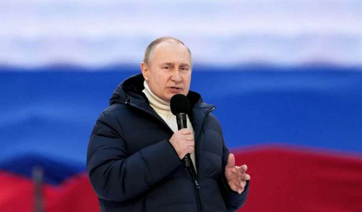 Presidente Da Rússia, Vladimir Putin Fotos EFEEPAALEXANDER VILFPOOL EFEEPAVLADIMIR ASTAPKOVICH SPUTNIK POOL; EFEPARAMIL SITDIKOV SPUTNIK POOL