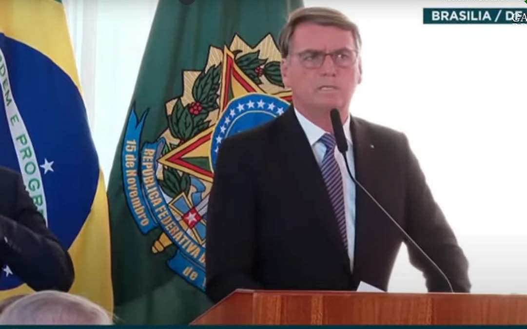 Bolsonaro Em Reunião Com Embaixadores Foto ReproduçãoVídeo Facebook