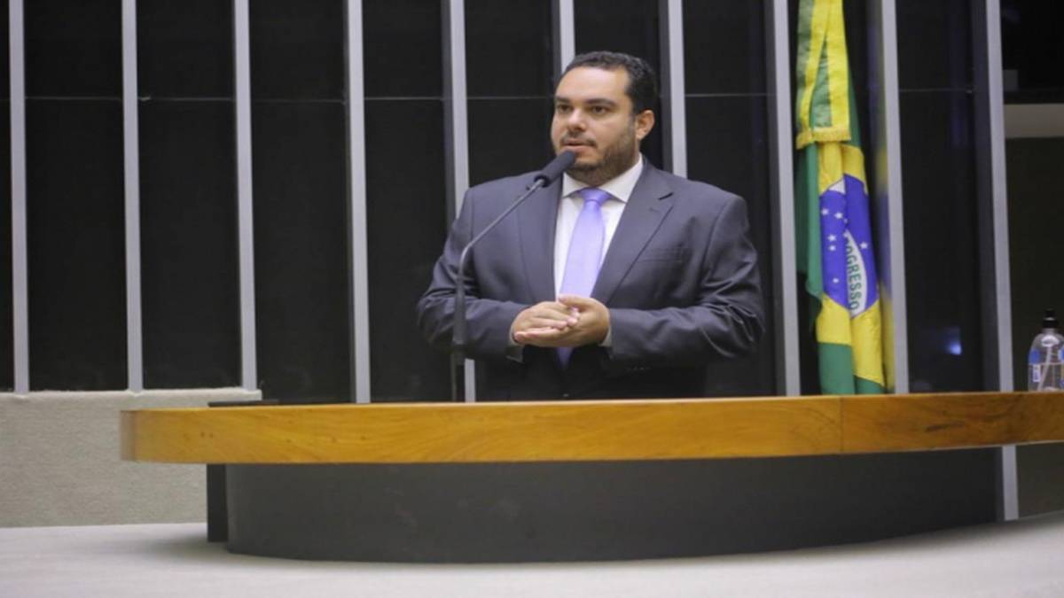 Deputado Federal E Pré Candidato Ao Senado Paulo Martins