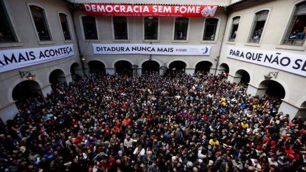Ato De Leitura Da Carta Em Defesa Da Democracia, Na Faculdade De Direito Da Universidade De São Paulo (USP) Foto EFE Fernando Bizerra