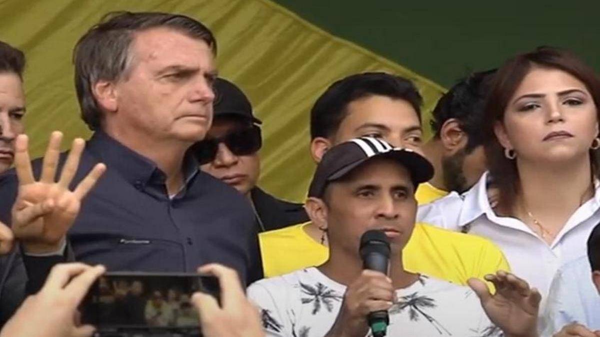 Presidente Jair Bolsonaro Deu Espaço Para Venezuelano Falar FotoReproduçãoPrint De Vídeo Publicado Nas Redes Sociais