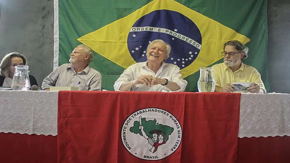 O Ministro Ricardo Lewadowski Em Evento Do MST No Sábado 11, No Interior De São Paulo