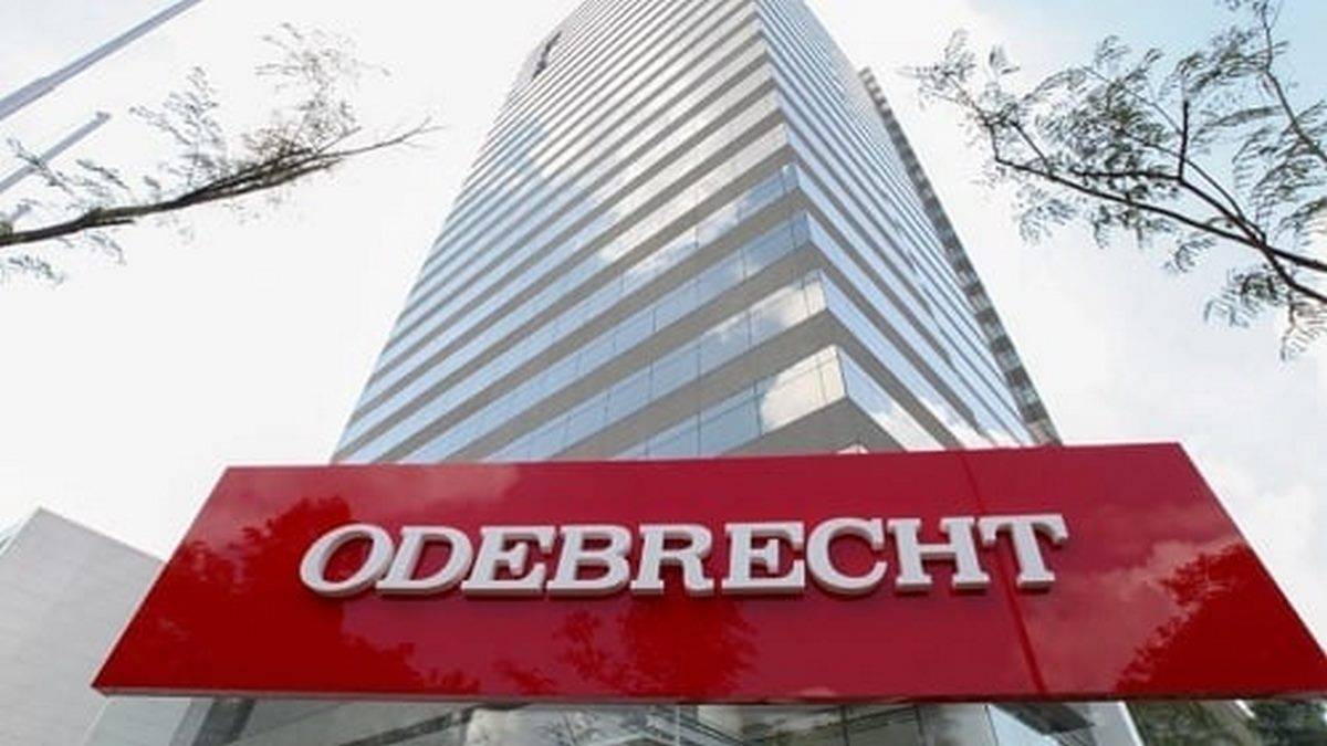 Fachada De Um Dos Escritórios Da Odebrecht