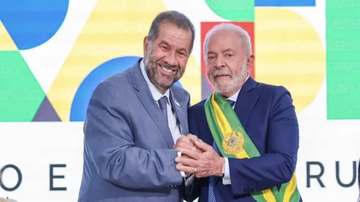Presidente Luiz Inácio Lula Da Silva, Durante Posse Do Agora Ex Ministro Da Previdência Carlos Lupi