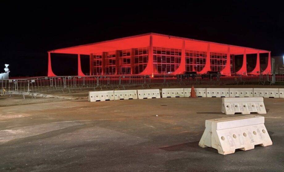 STF Divulga Que A Iluminação Engaja O Tribunal Na Campanha Maio Laranja