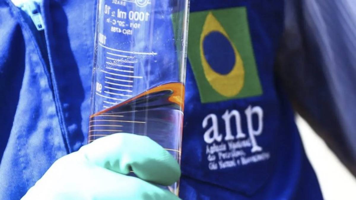 ANP Regula E Fiscaliza Petróleo, Gás Natural E Biocombustíveis
