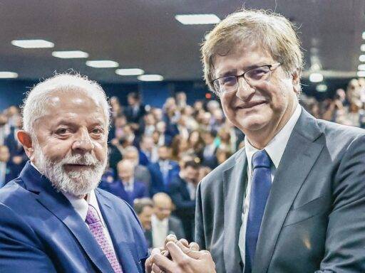Lula E Paulo Gonet