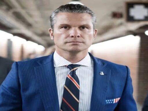 O Secretário De Defesa Dos Estados Unidos, Pete Hegseth