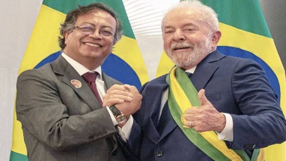 O Presidente Da Colômbia, Gustavo Petro, Durante A Posse Do Presidente Lula, Em Brasília