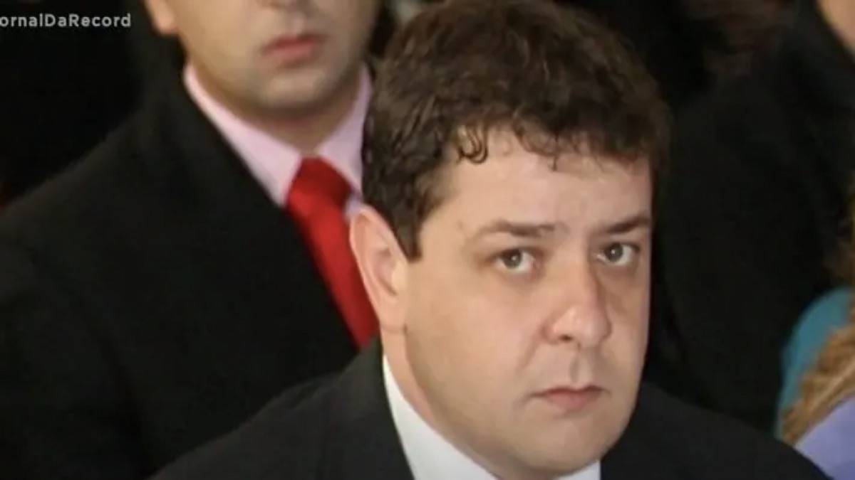 Fábio Luís Lula Da Silva, Conhecido Como Lulinha, Filho Do Presidente Luiz Inácio Lula Da Silva