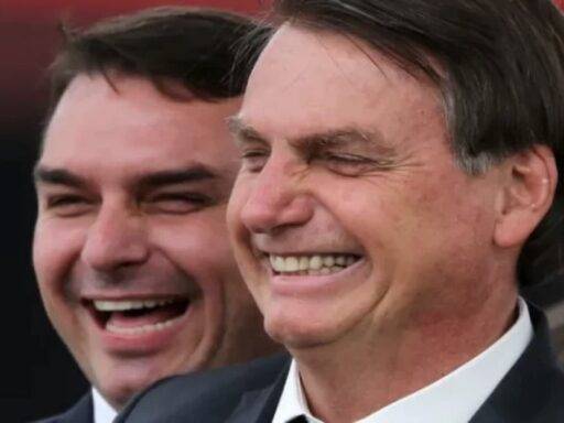 Flavio E Bolsonaro