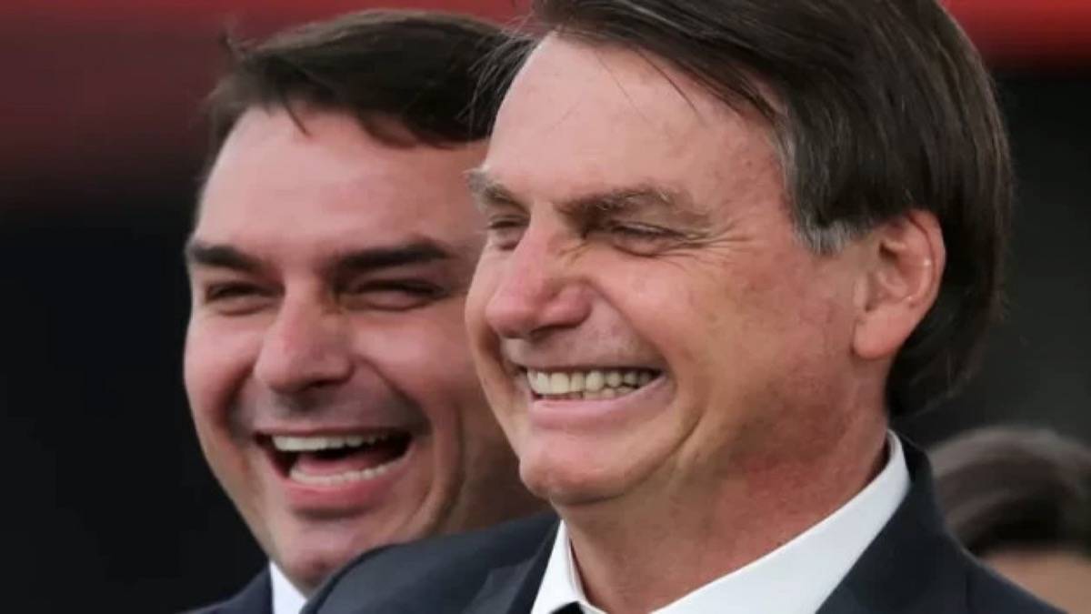 Flavio E Bolsonaro