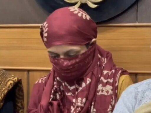 Indiana Mata A Sobrinha Durante Um Casamento Na India