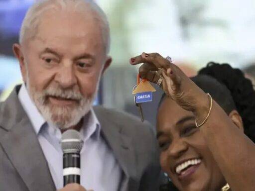 Lula, Durante Evento Da Caixa Uso Político, Segundo Opositores