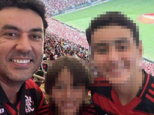 Pai Atira Contra Os Filhos