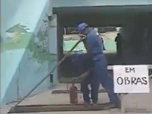 Pegadinha Do Programa Silvio Santos Nos Arquivos De Jeffrey Epstein