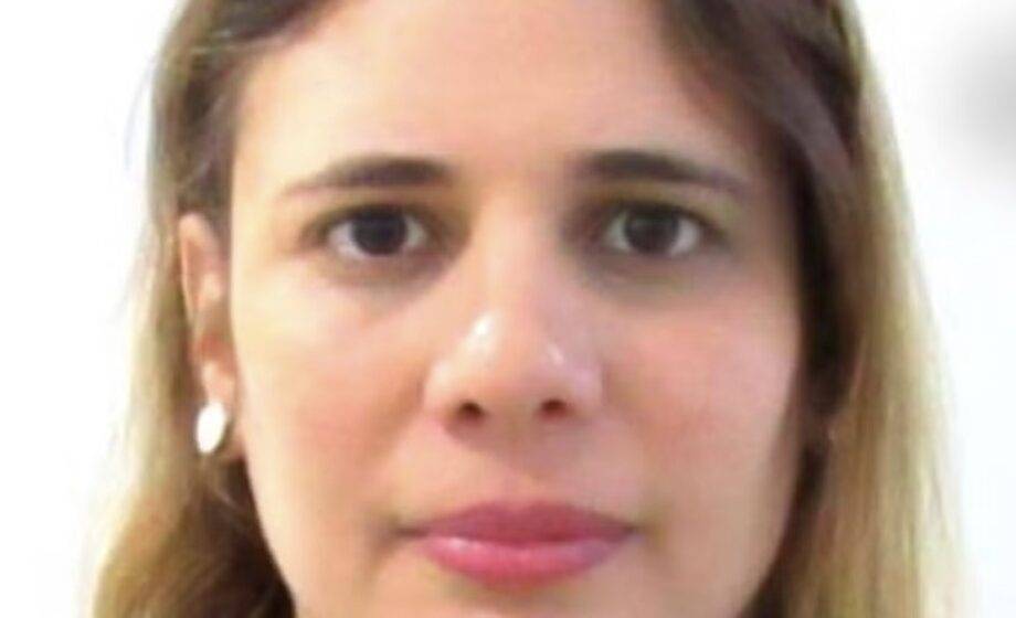 Professora De Direito Penal, Juliana Mattos De Lima Santiago