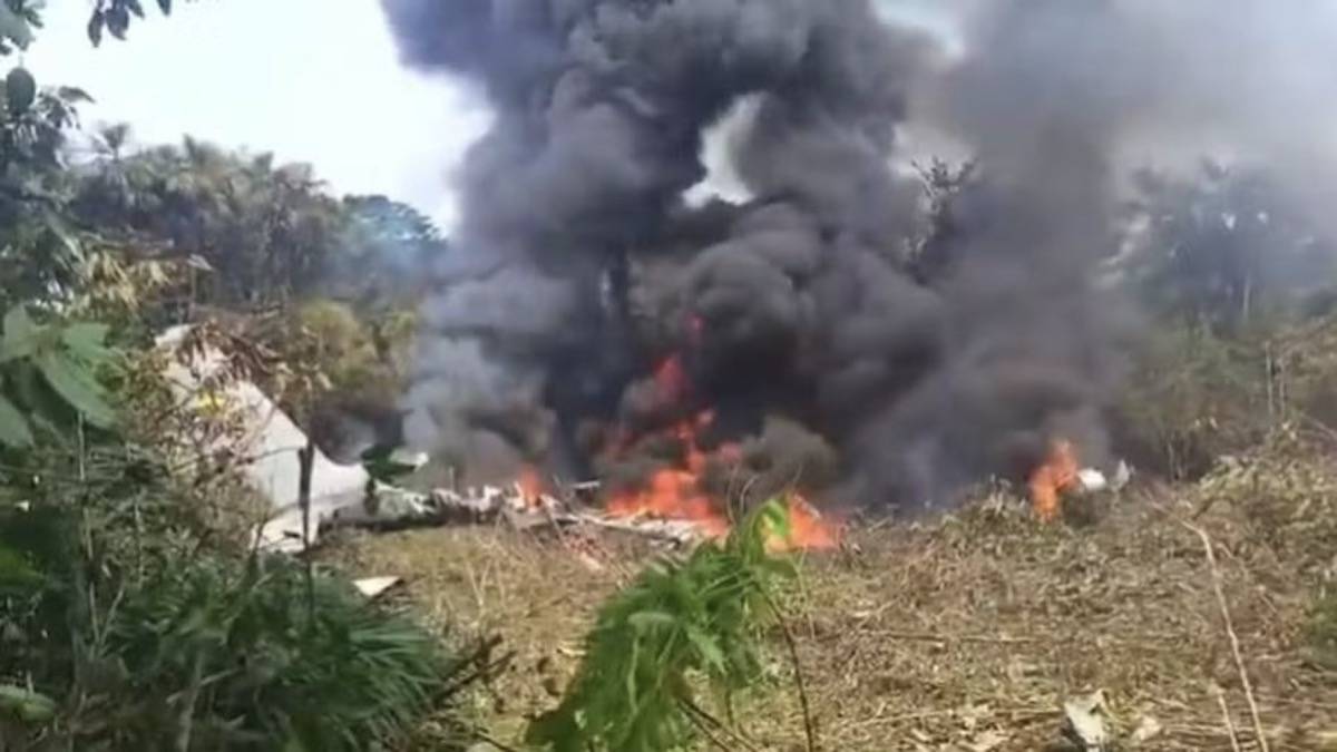 Local Do Acidente Com O Avião Militar, Logo Após A Queda