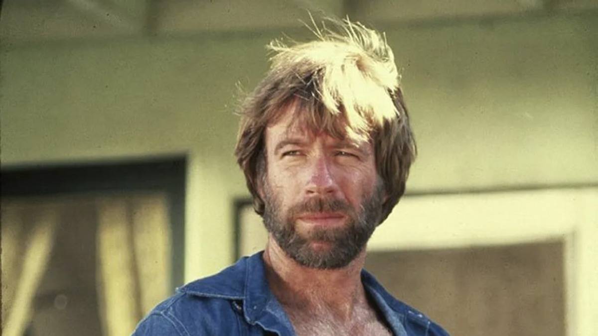 O Ator Chuck Norris Em Cena Do Filme
