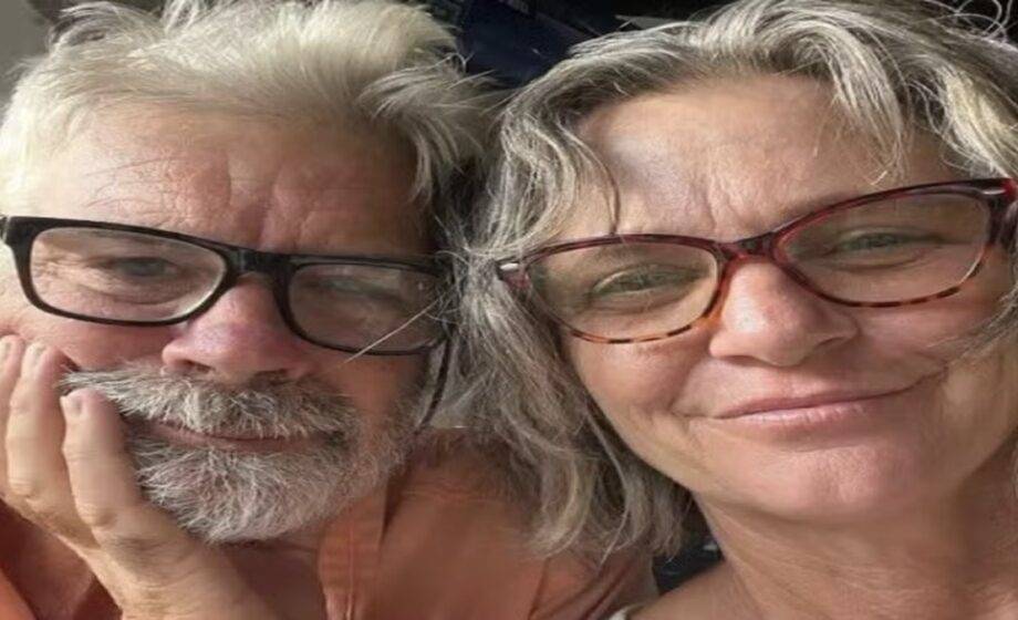 Lynette E Brian Hooker