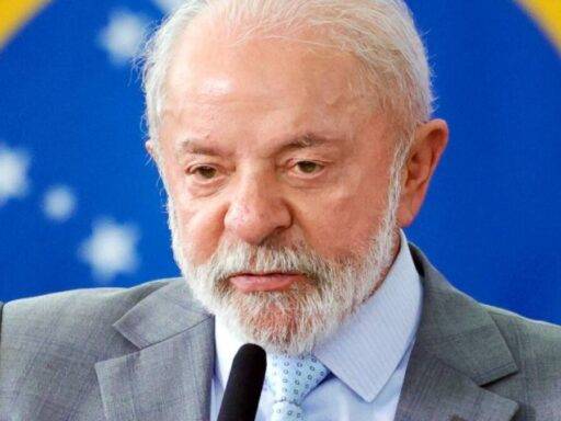 Aprovação de Lula cai sem parar e atinge menor patamar desde julho, aponta pesquisa Quaest