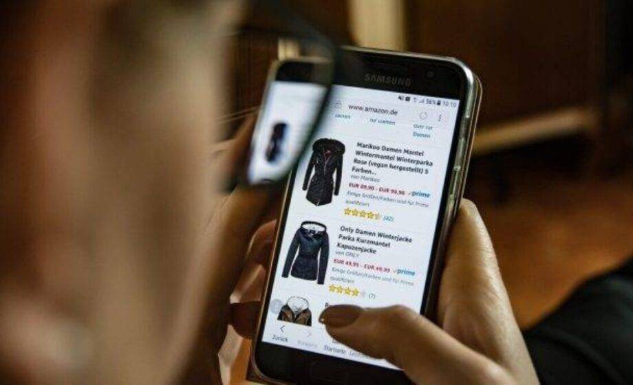 Câmara recebe pedido de urgência da oposição para acabar com a 'taxa das blusinhas'