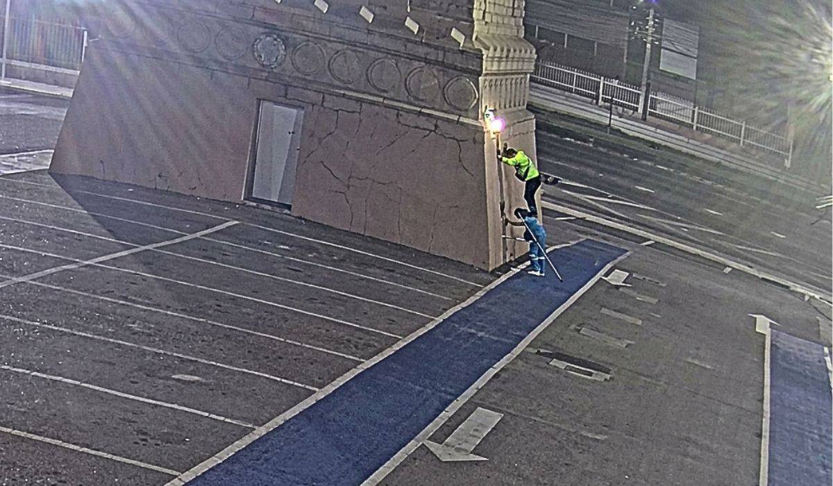 Estátuas da Havan são incendiadas em ataques simultâneos em quatro estados do Brasil