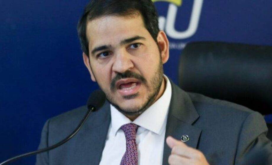 Gazeta do Povo publica editorial contra indicação de Jorge Messias ao STF e cobra rejeição do Senado