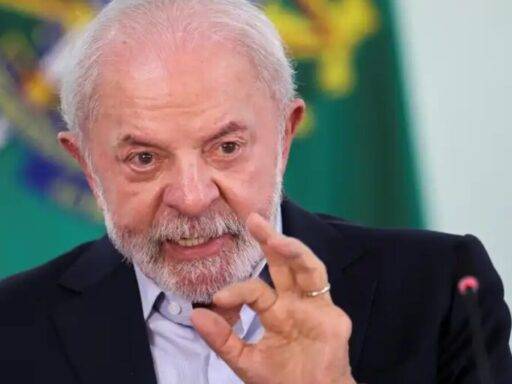 Greve em mais de 50 universidades federais: servidores acusam Lula de descumprir acordo firmado em 2024